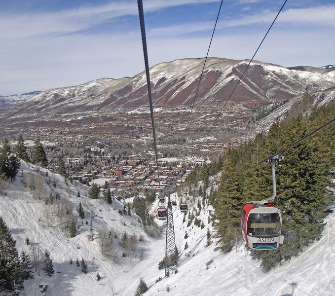 Gondola view of Aspen, CO on ski slope